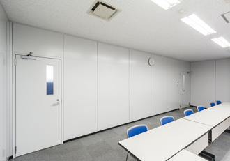 三和シヤッター工業間仕切事例